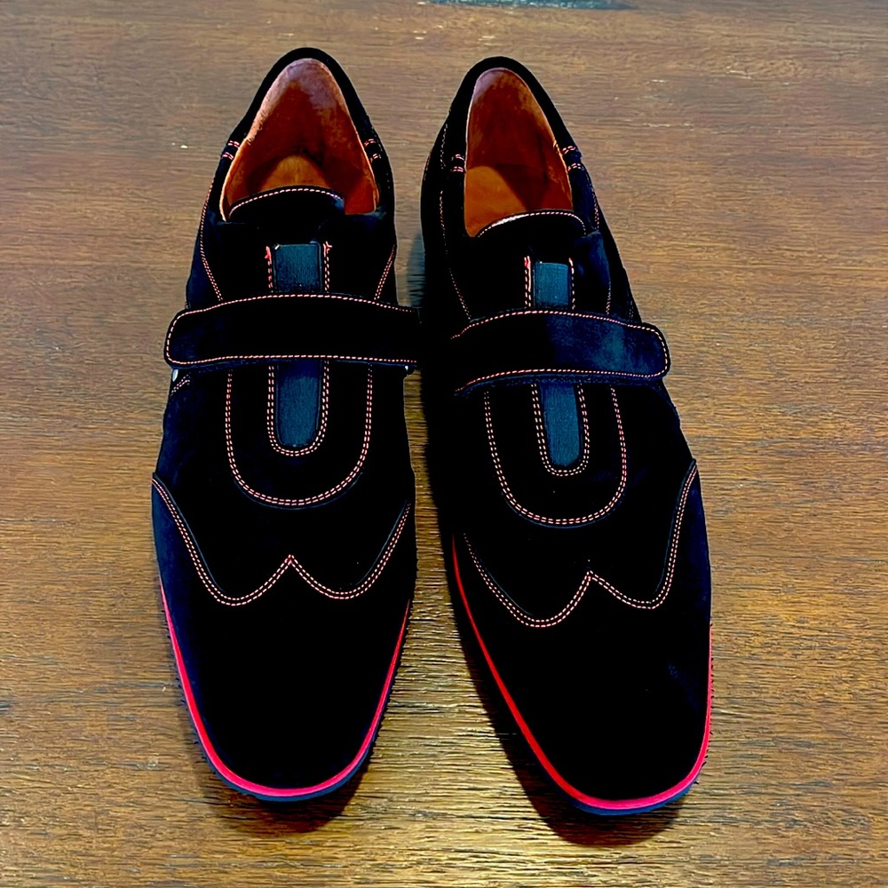 Donald Pliner Men’s Black suede shoes Brand New